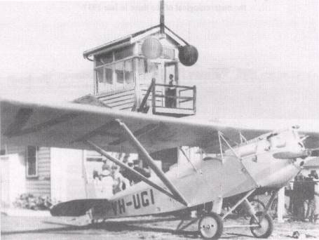 Control tower at Mascot, 1937