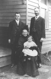 Edwin Quayle and family